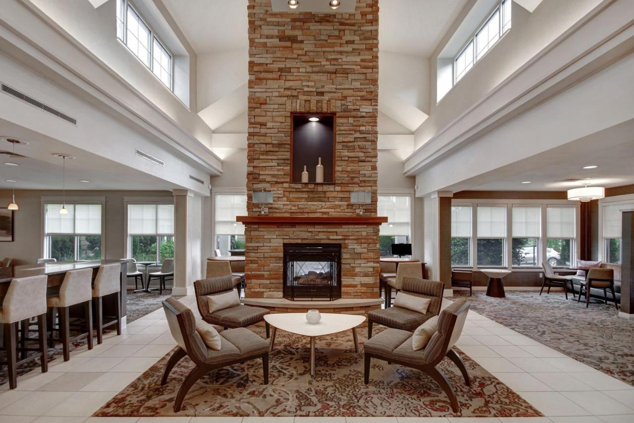 By Marriott Medical Center Area 3* Morgantown