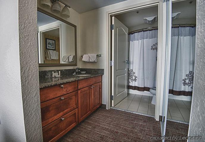 By Marriott Medical Center Area Hotel 3*